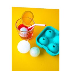 Dotz ijsballenvorm uit silicone voor 4 ijsballen